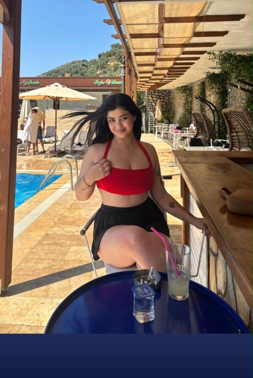 Karacaören Aydınlık Ruhlu Kadın Escort Pelin