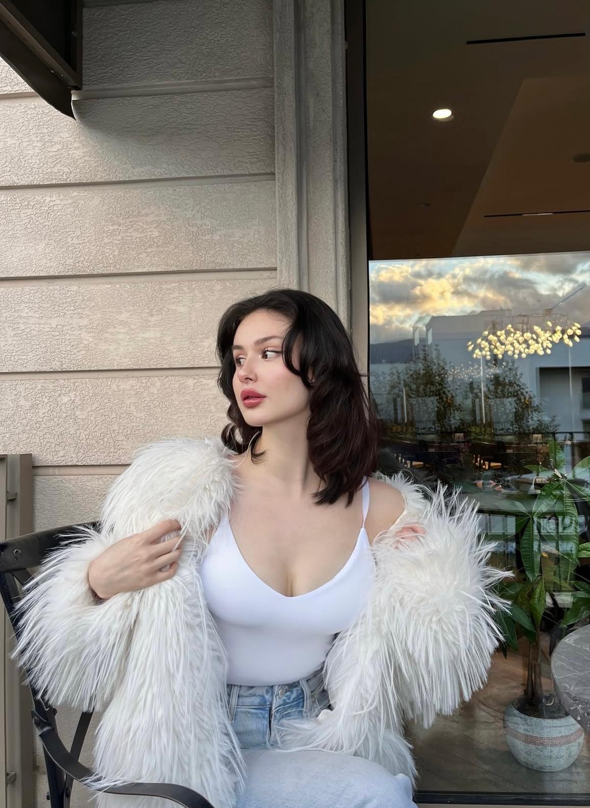 Balkı Karizmatik Partner Bayan Escort Hilal