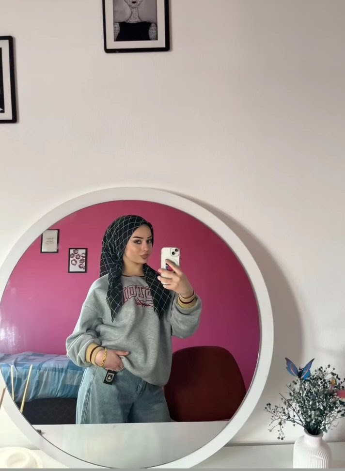 Kuzören Elden Ödemeli Bayan Escort Çiğdem