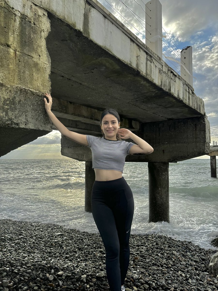 Hocalar Duygusal Partner Bayan Escort Serap
